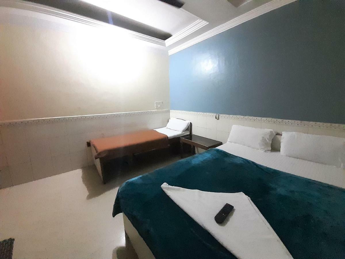 Hexa Metro Plaza Hotel Bombay Eksteriør billede